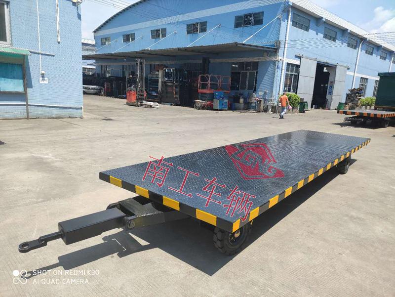 2噸平板拖車(chē) 無(wú)動(dòng)力牽引工具拖車(chē)