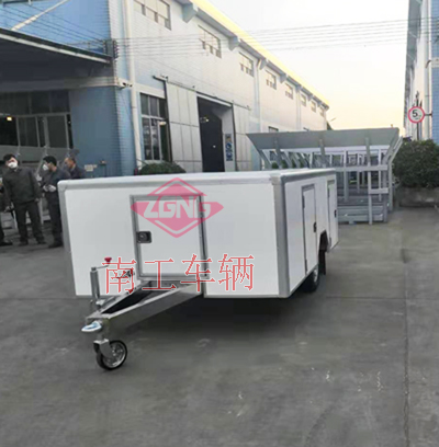 機(jī)器人用0.3噸廂式ATV工具拖車(chē)3I.jpg