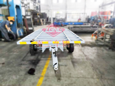 5噸骨架式帶剎車(chē)平板拖車(chē)3I.jpg