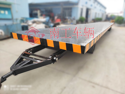 25噸15米長(zhǎng)重型平板全掛拖車3I.jpg