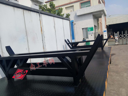 10噸物料平板車(chē)5I.jpg