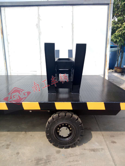 10噸物料平板車(chē)4I.jpg