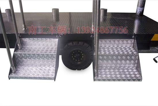 移動(dòng)廁所底盤(pán)拖車(chē)5.jpg