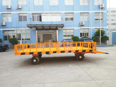 15噸護(hù)欄型牽引工具平板拖車(chē)4I.jpg