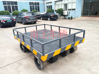 20噸護(hù)欄型牽引平板拖車2I.jpg