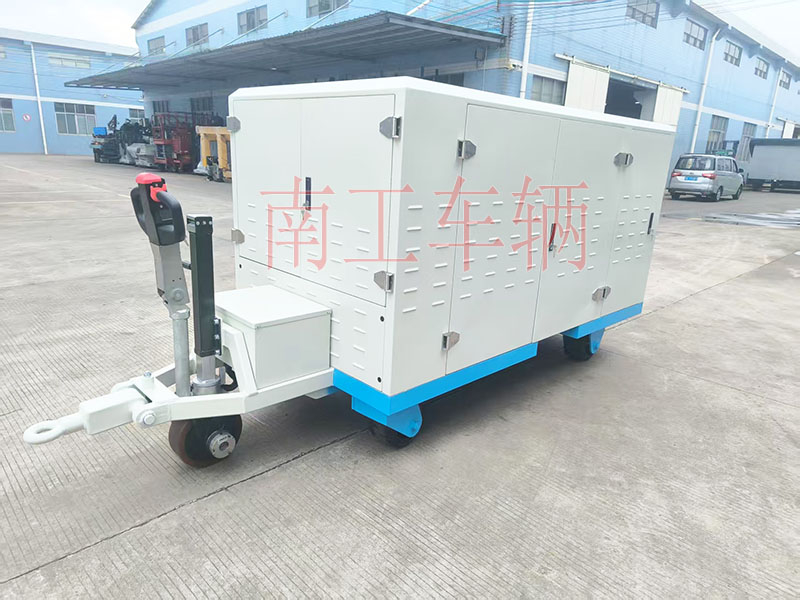 1.5噸電動(dòng)廂式平板拖車1D.jpg