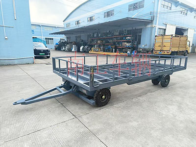 4噸骨架式平板拖車 帶下翻護欄工具拖車3I.jpg