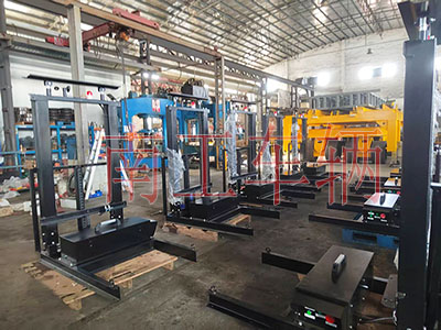 交通指示屏升降工具車2I.jpg